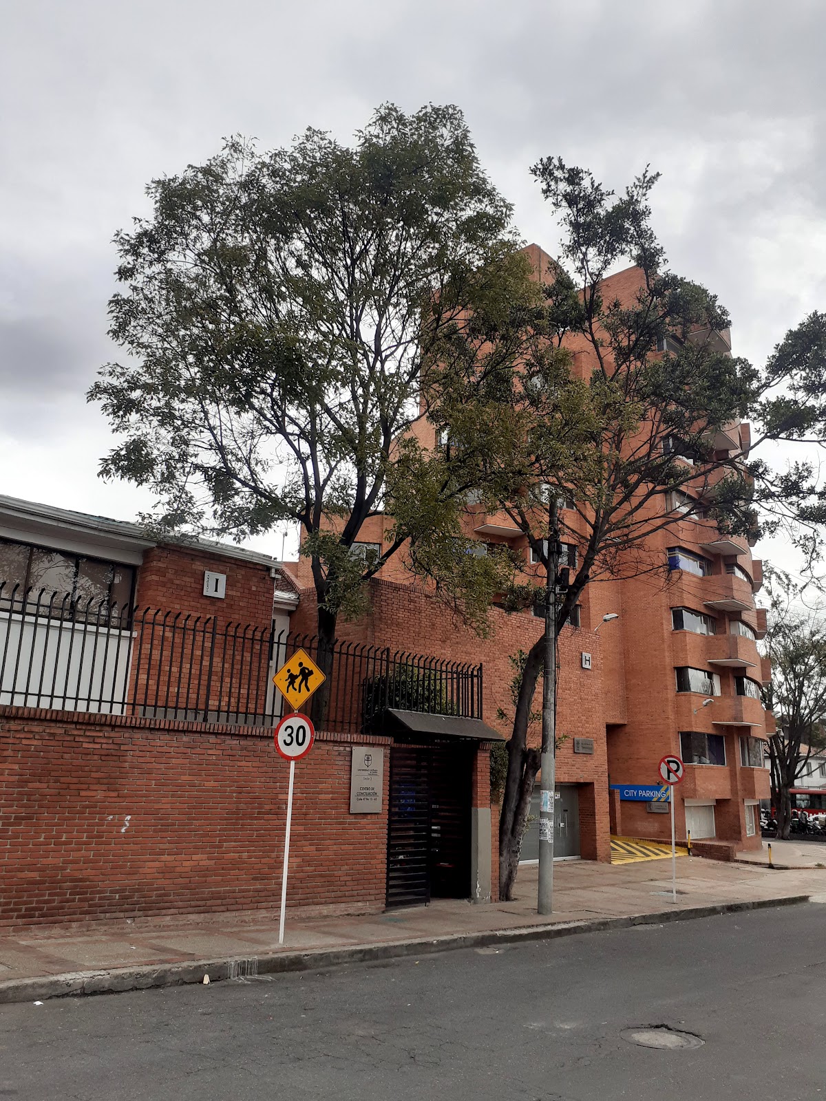 Universidad Católica de Colombia photo 8