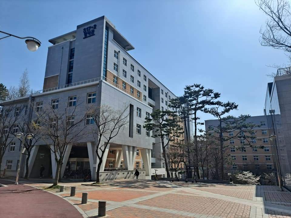 Chungbuk National University photo 8