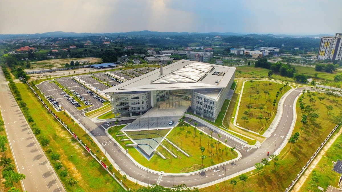 The University of Reading Malaysia photo 1