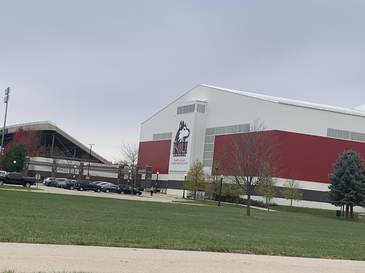 Northern Illinois University photo 9