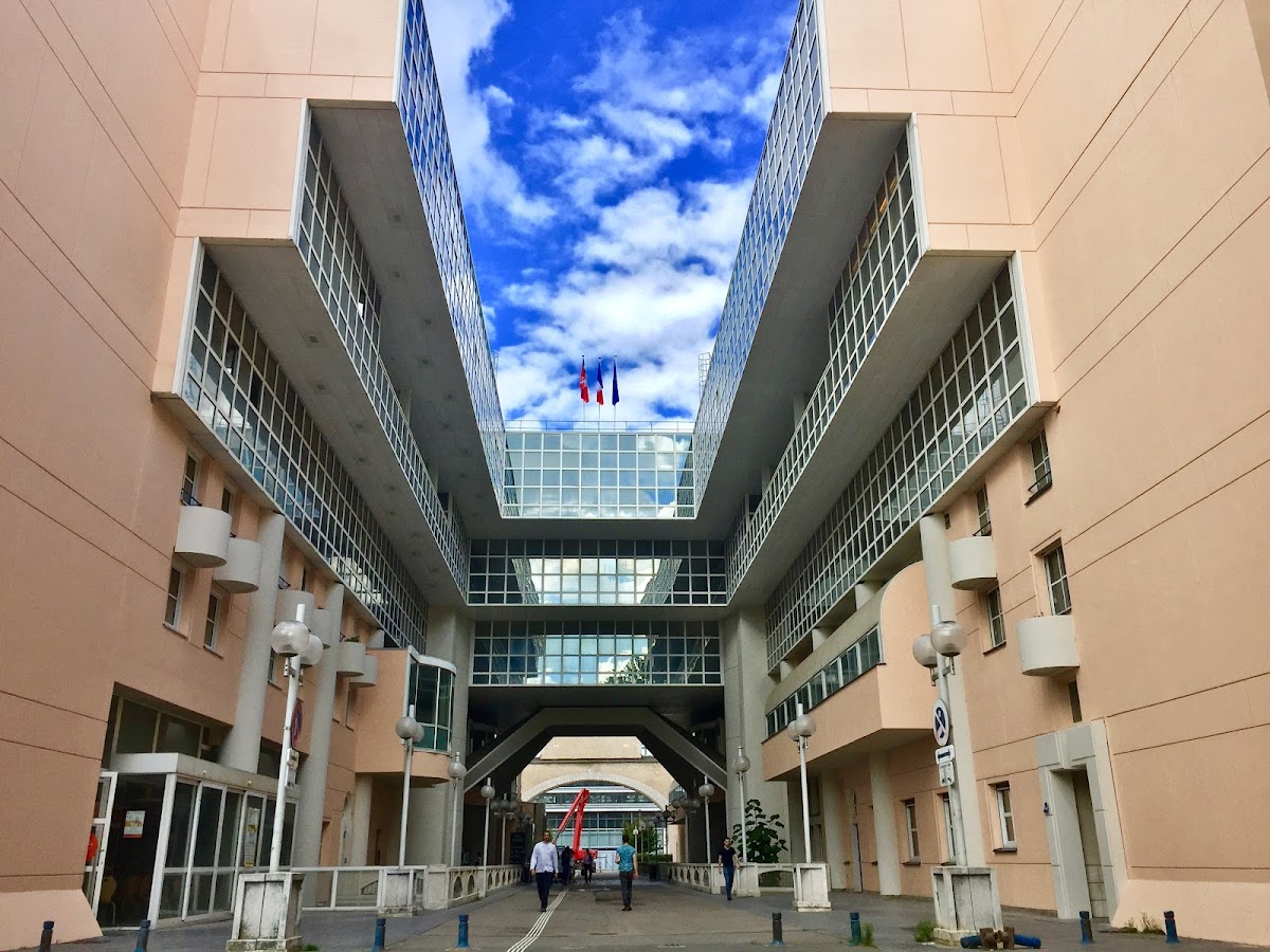 École Normale Supérieure de Lyon photo 2