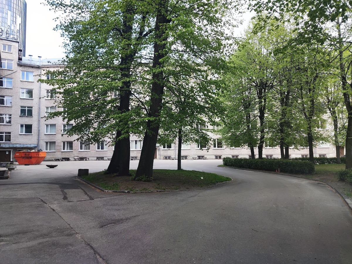 RISEBA University of Applied Sciences photo 2