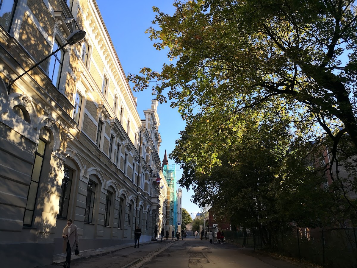 RISEBA University of Applied Sciences photo 3