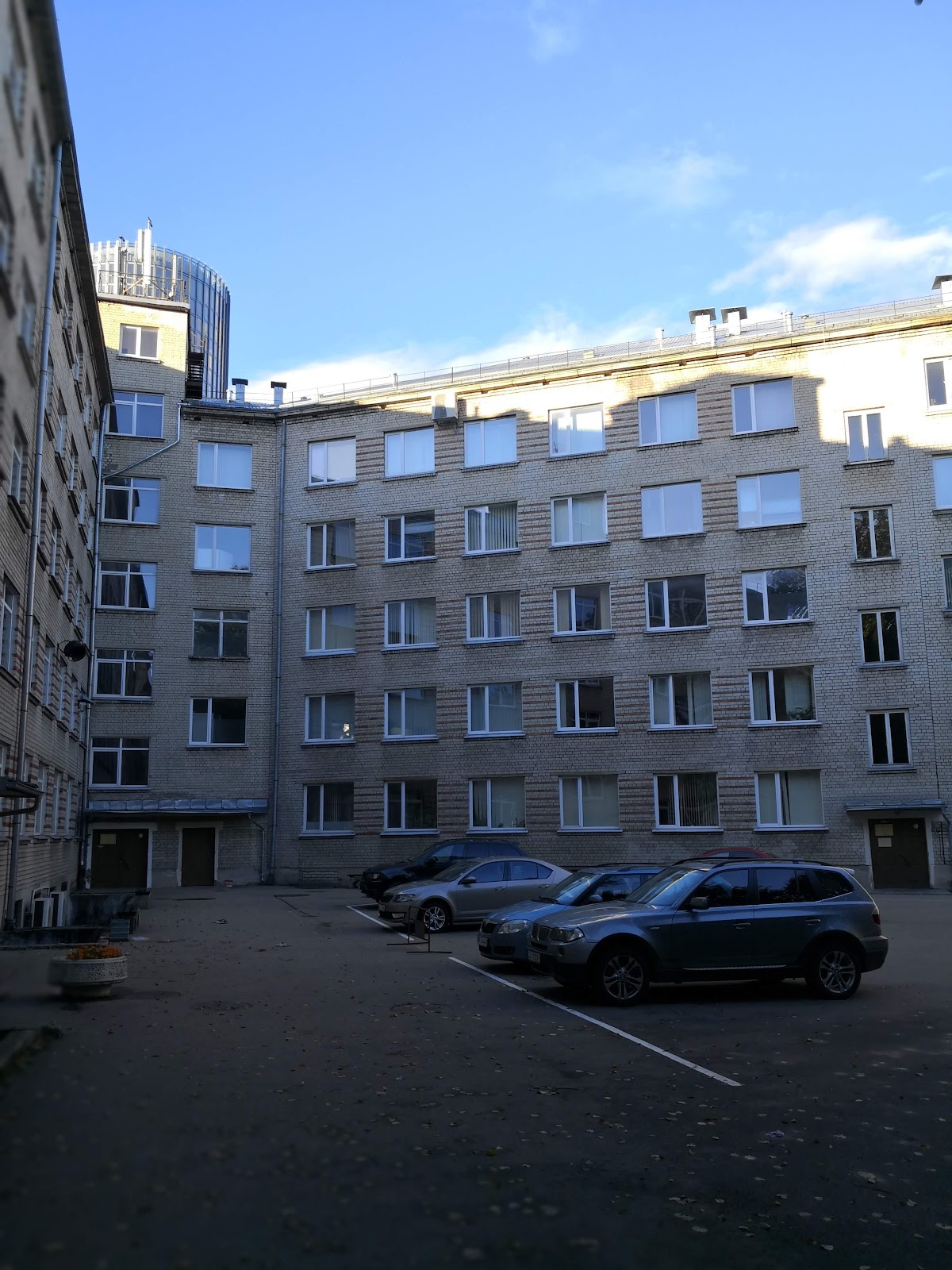 RISEBA University of Applied Sciences photo 6