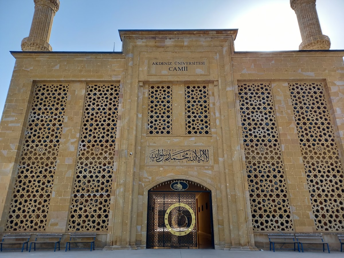 Akdeniz University photo 8