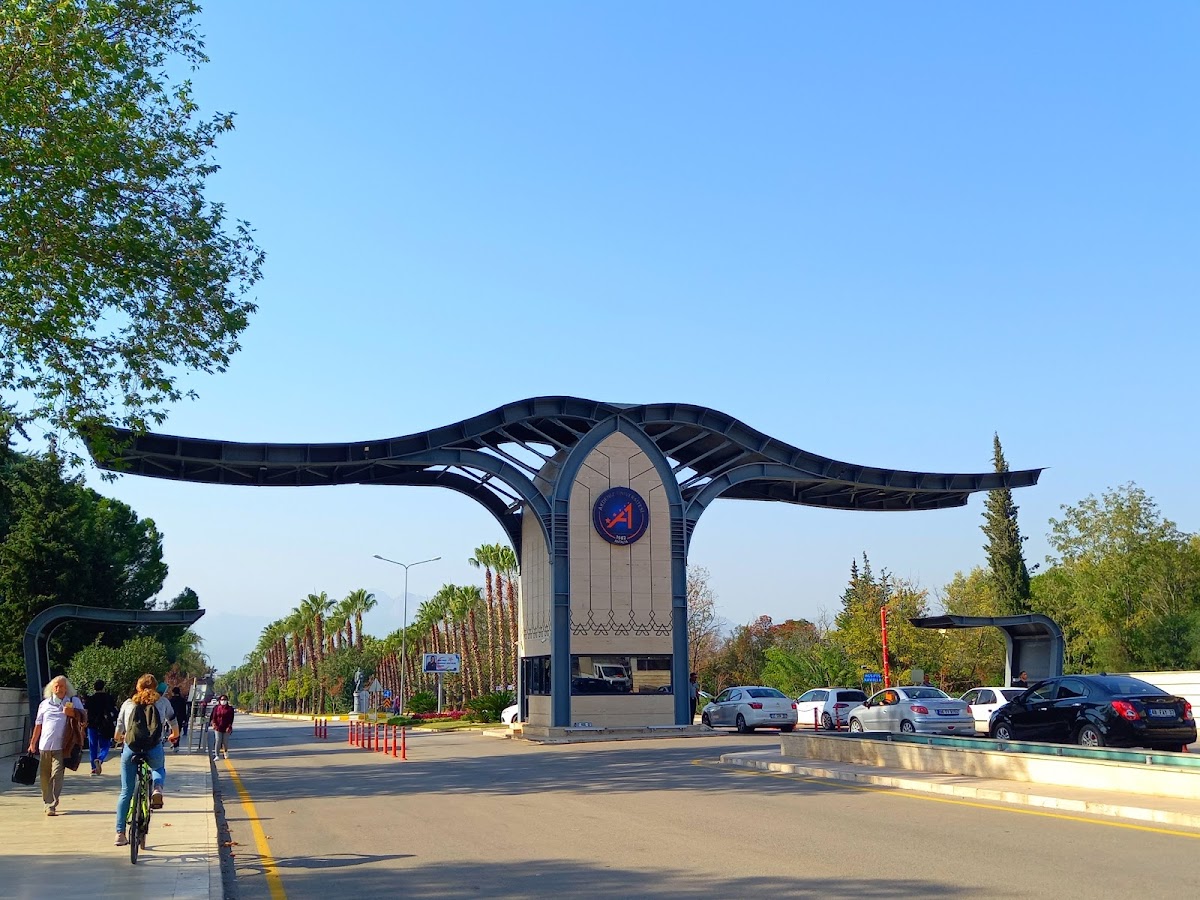 Akdeniz University photo 9