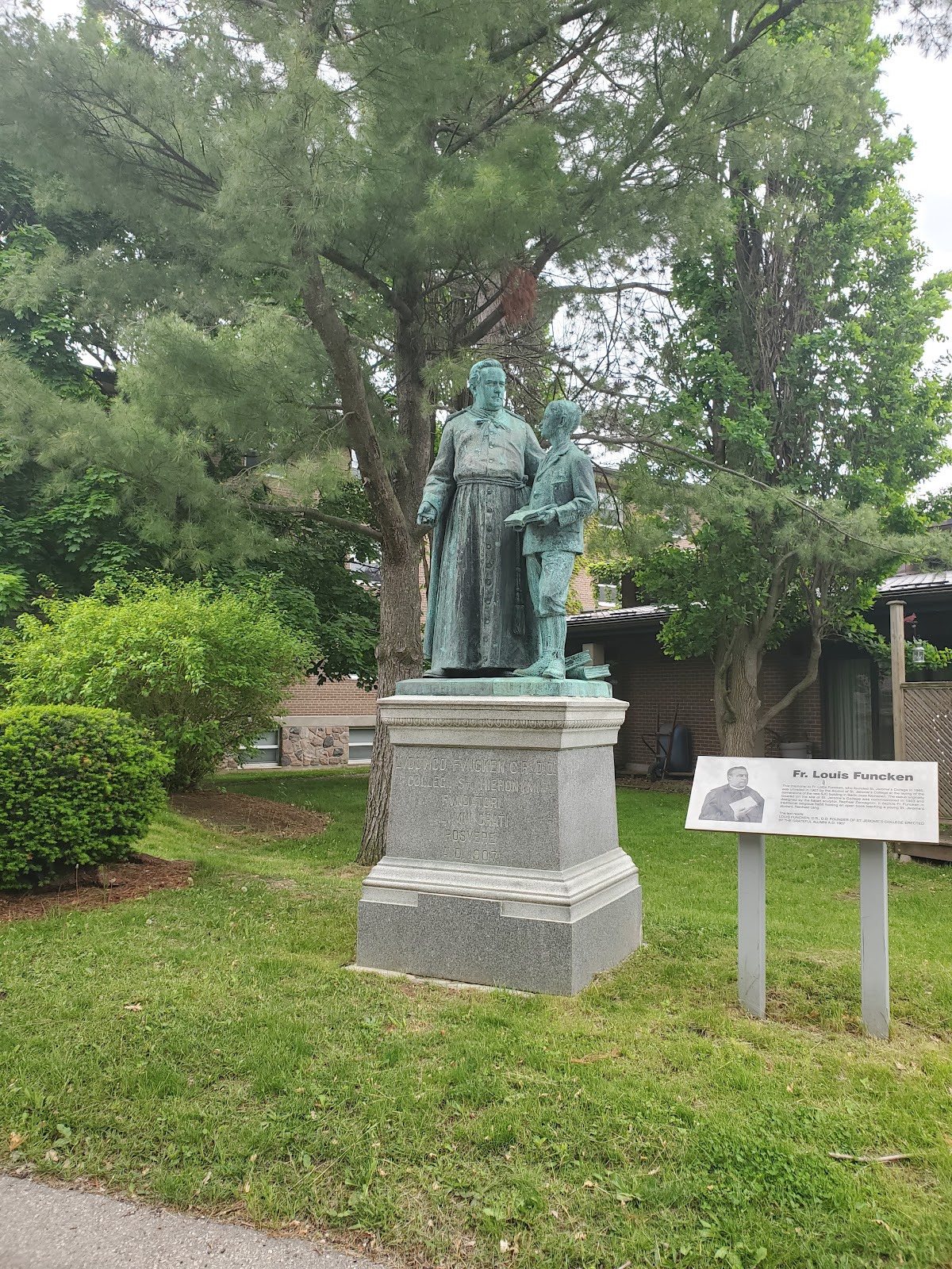 St. Jeromes University photo 7