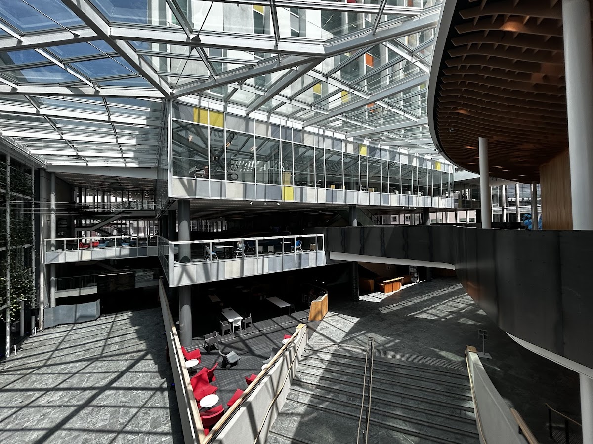 Auckland University of Technology (AUT) photo 2