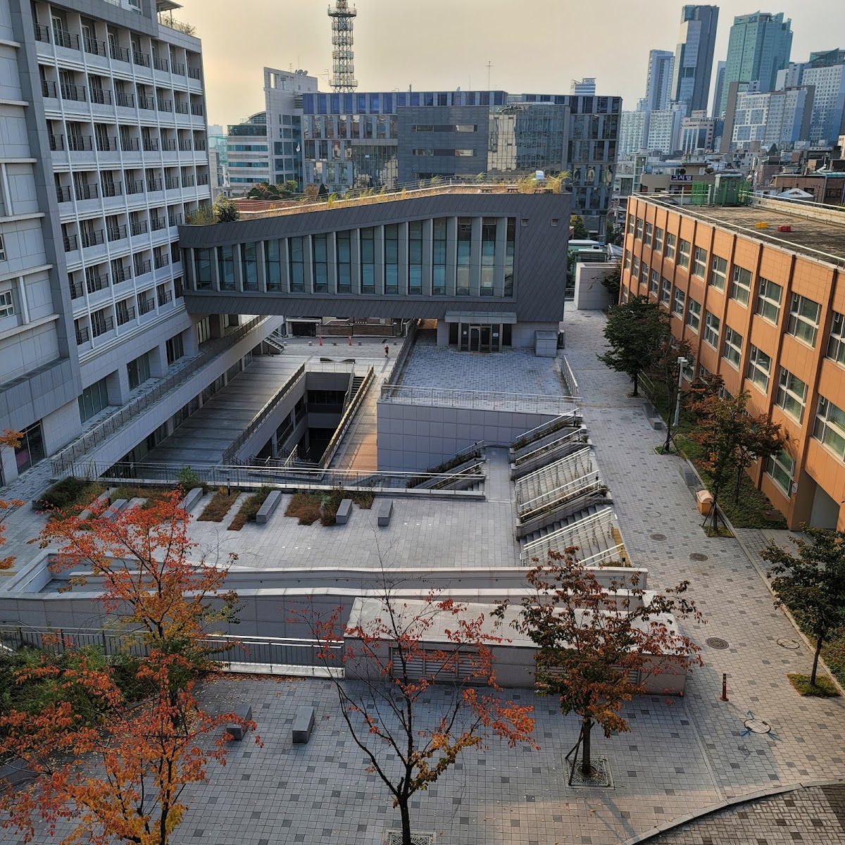 Hongik University photo 9