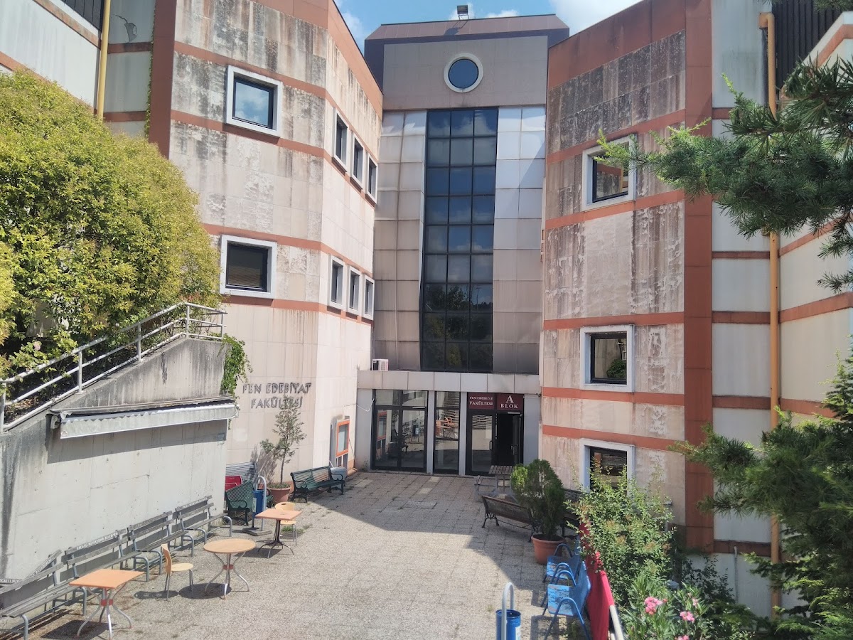 Kocaeli University photo 9