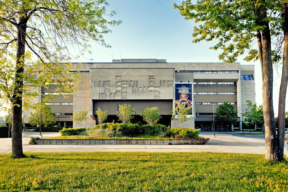 Collège André-Laurendeau photo 1