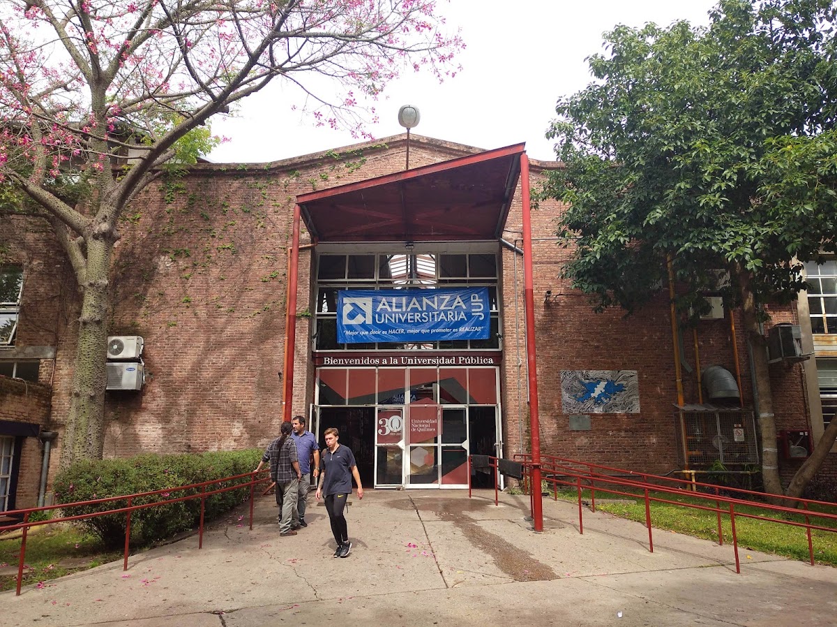 National University of Quilmes photo 6