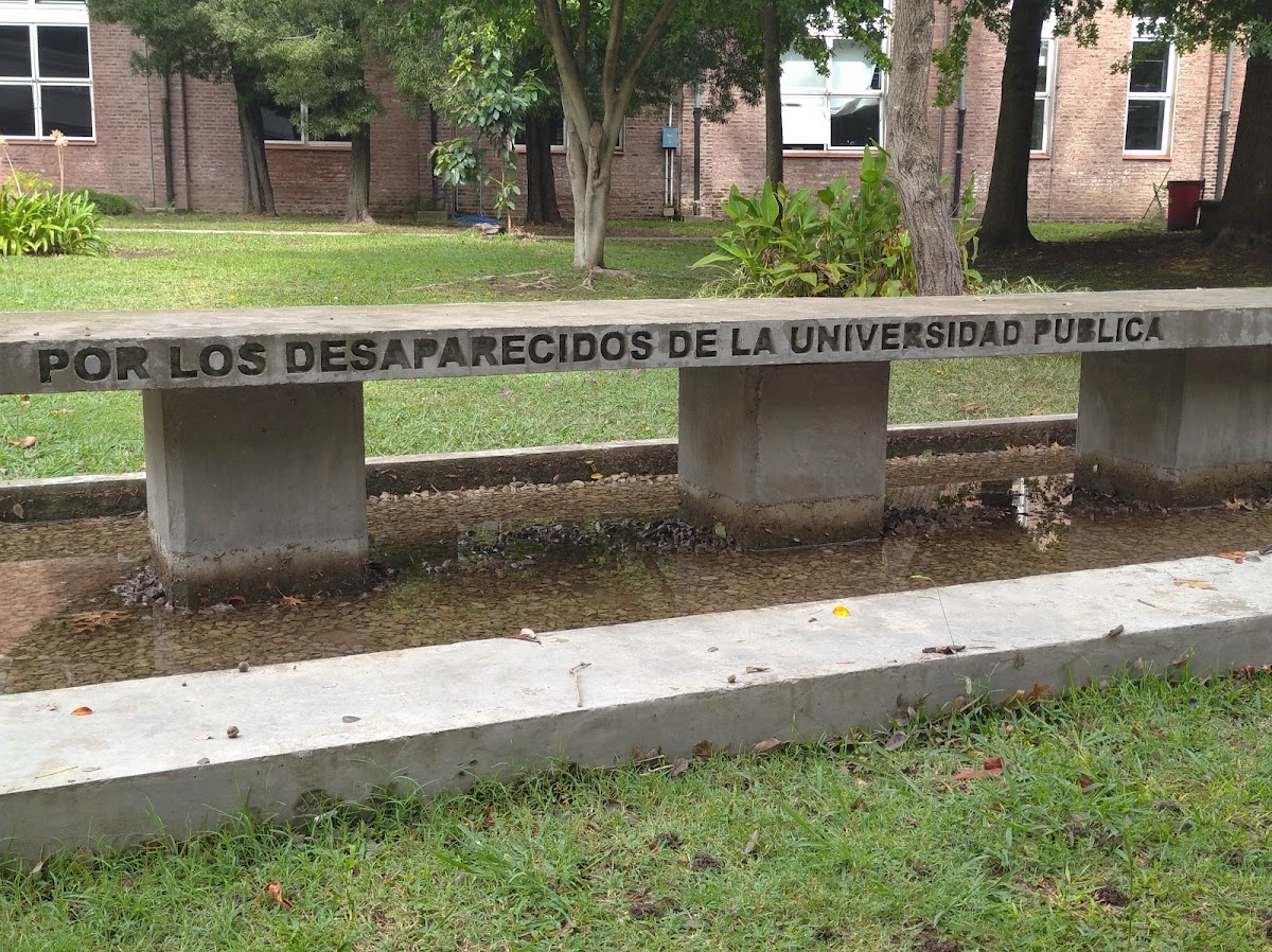 National University of Quilmes photo 7