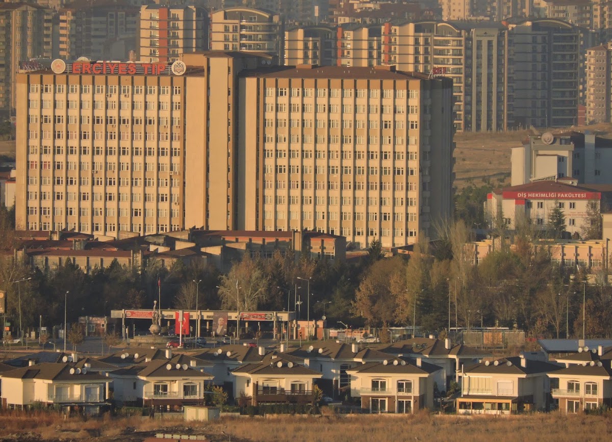 Erciyes University photo 4