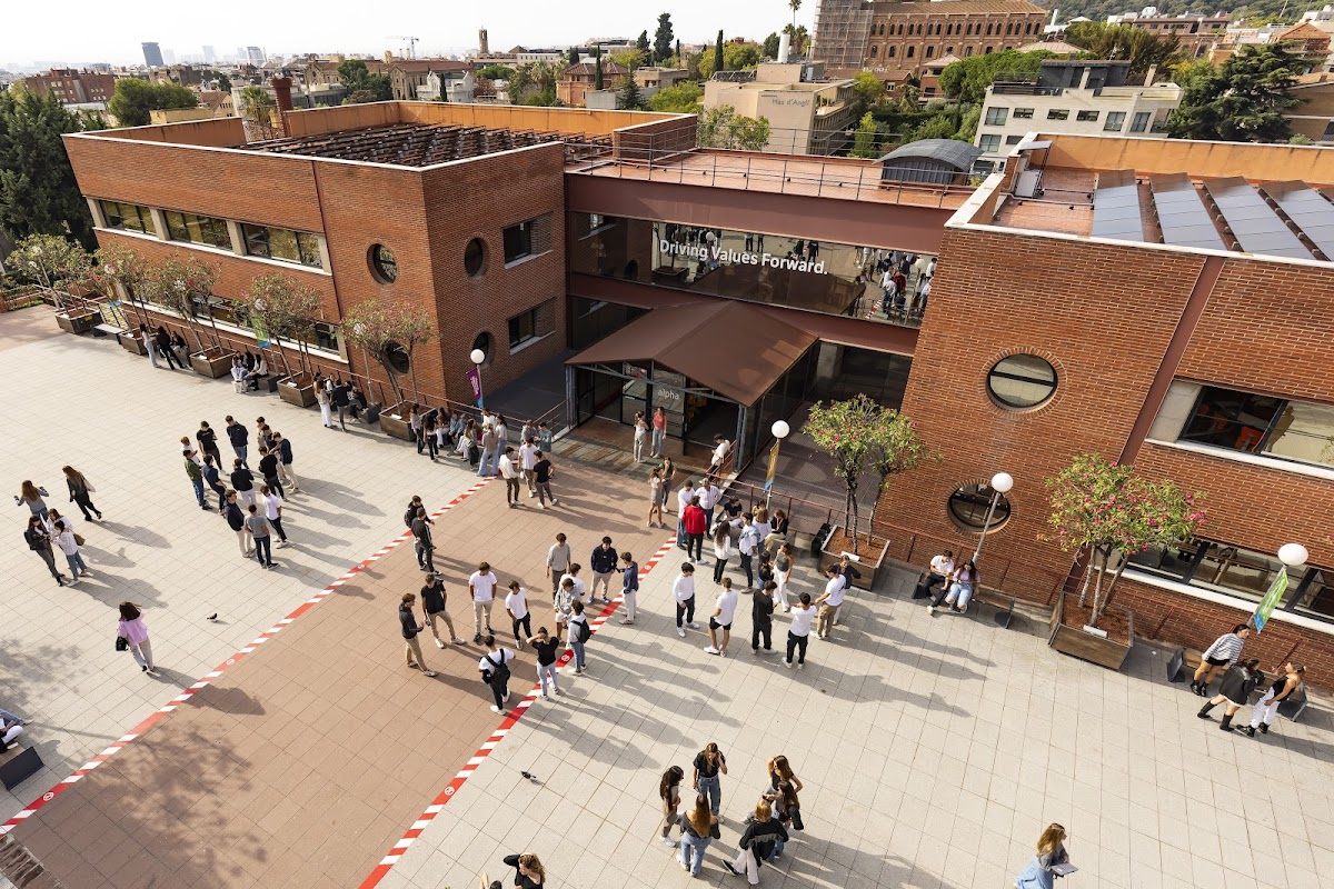 UIC Barcelona photo 3