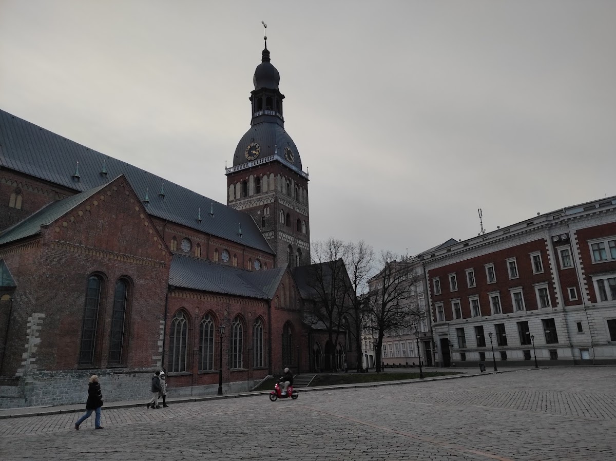 Riga Stradins University photo 3