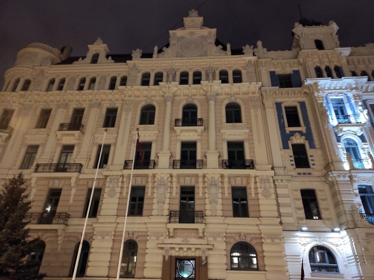 Riga Stradins University photo 4