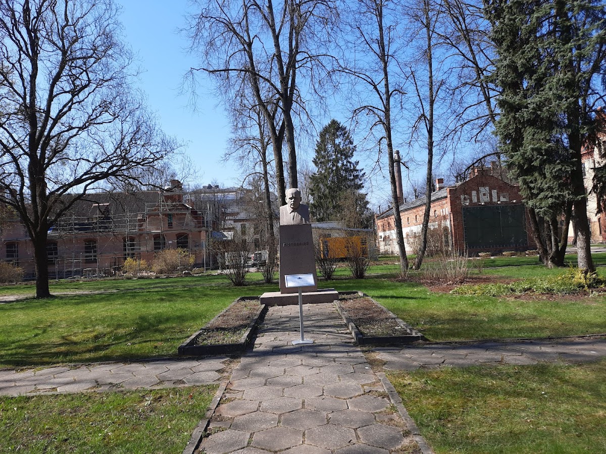 Riga Stradins University photo 7