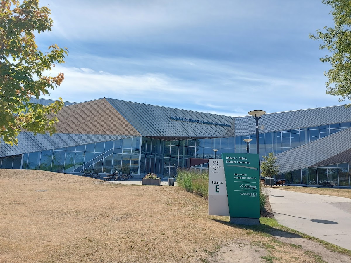 Algonquin College photo 7