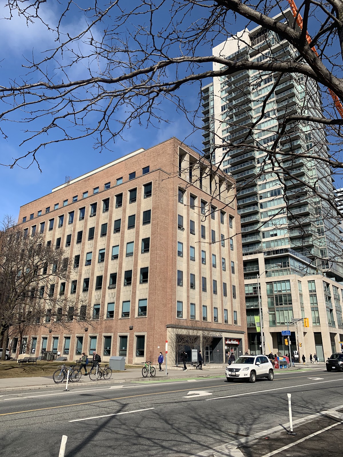 Woodsworth College photo 4