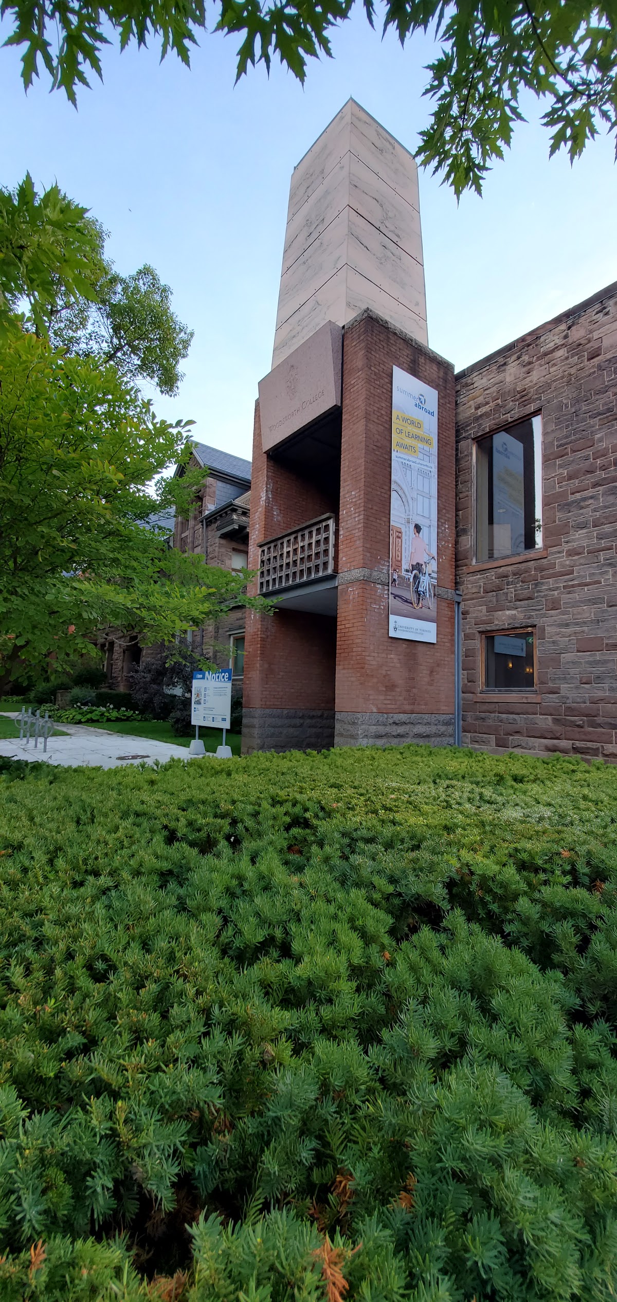 Woodsworth College photo 9