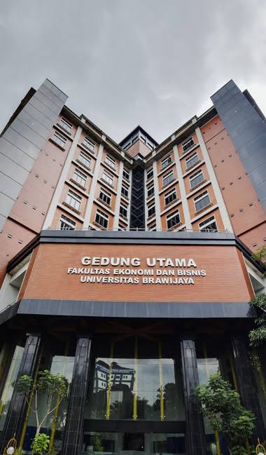 Brawijaya University photo 7