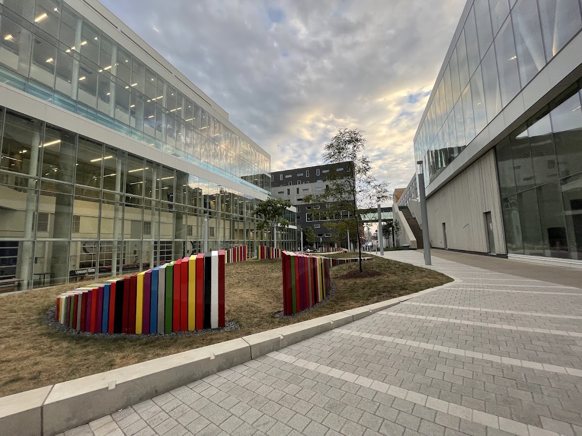 ETS Montreal photo 4