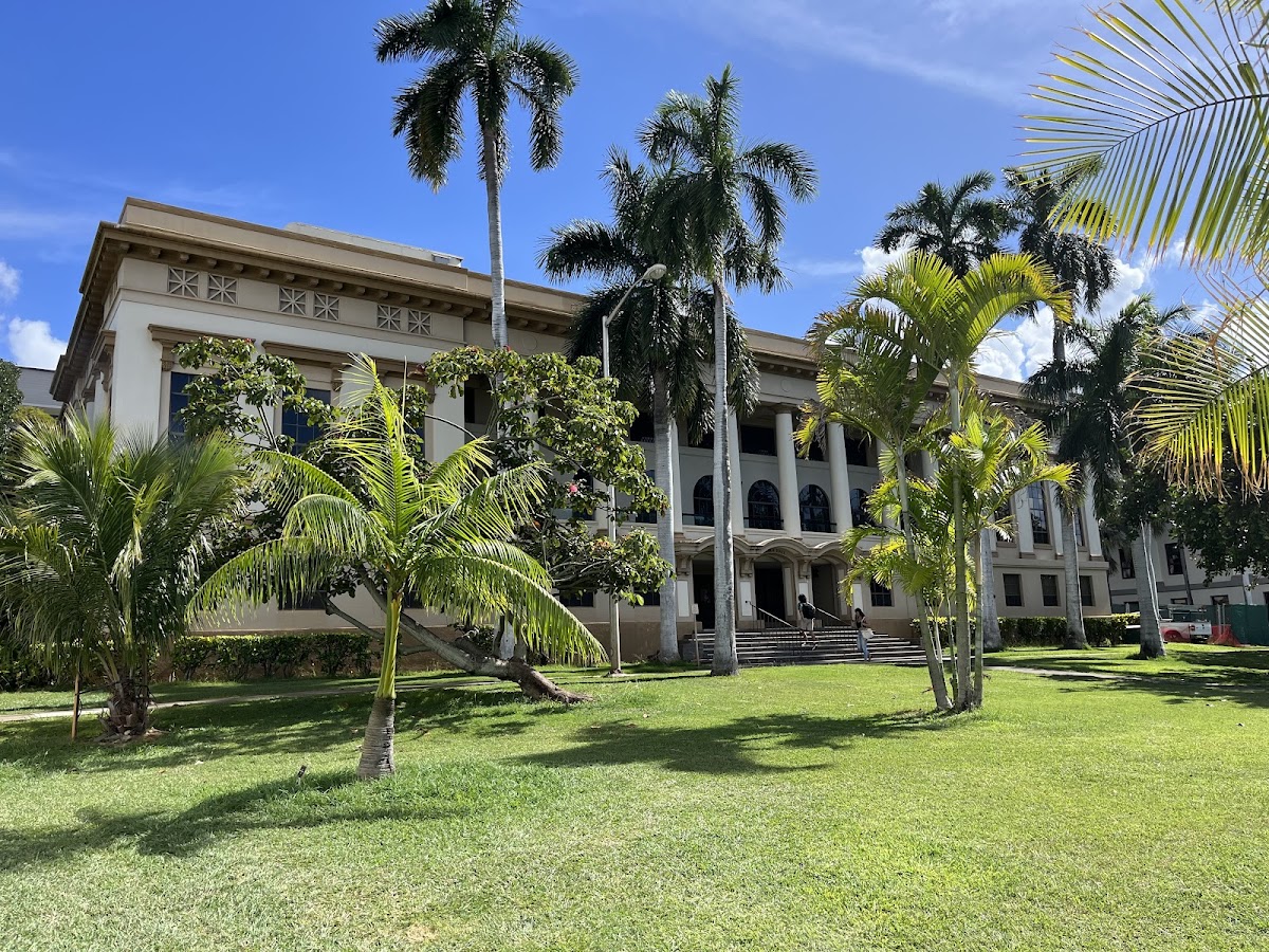 University of Hawaii Manoa photo 3