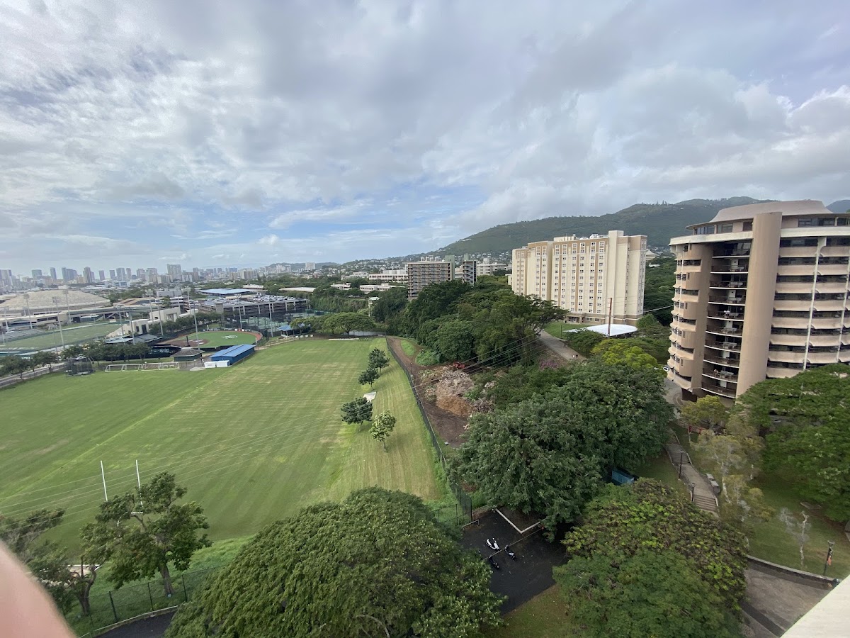 University of Hawaii Manoa photo 6