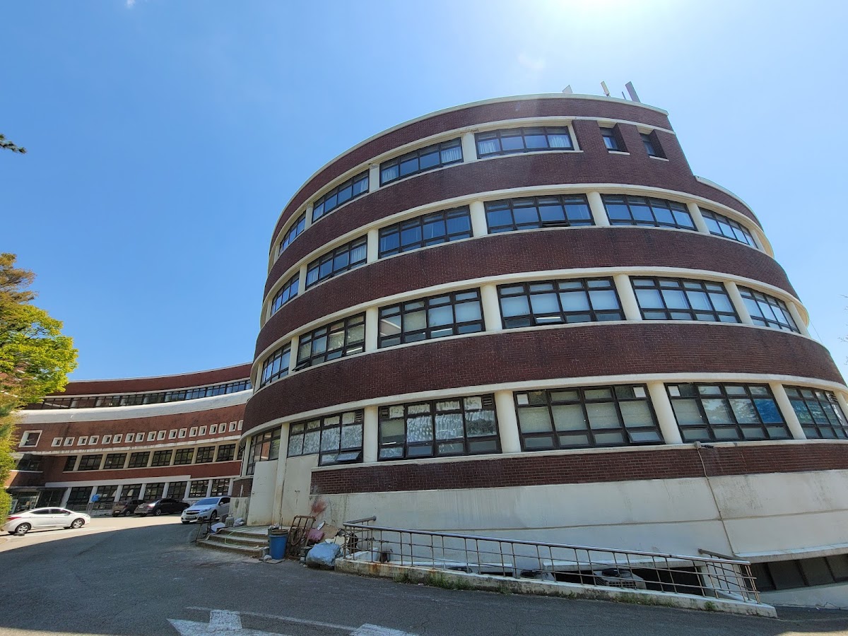 Silla University photo 4