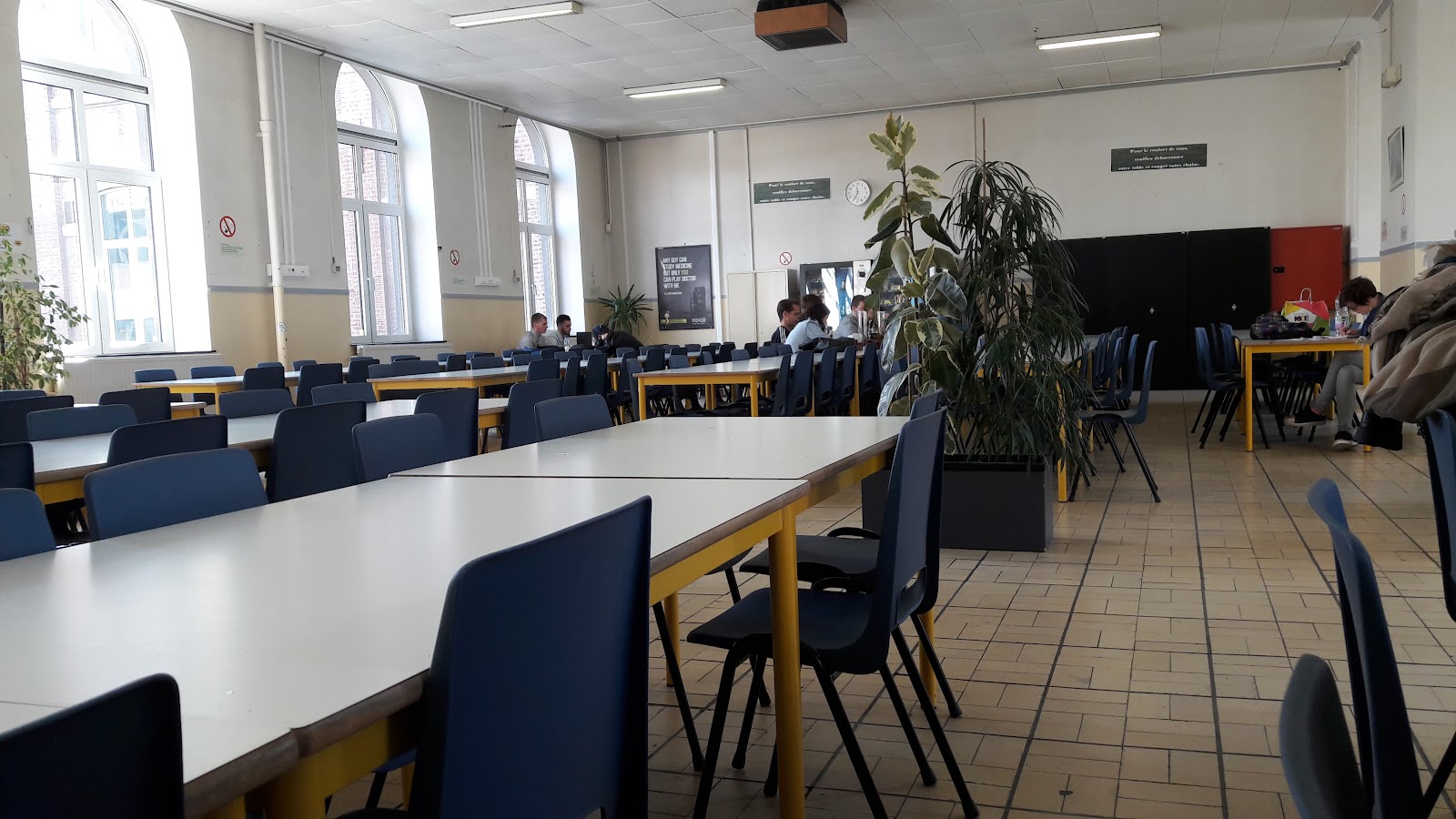 Haute École Charlemagne