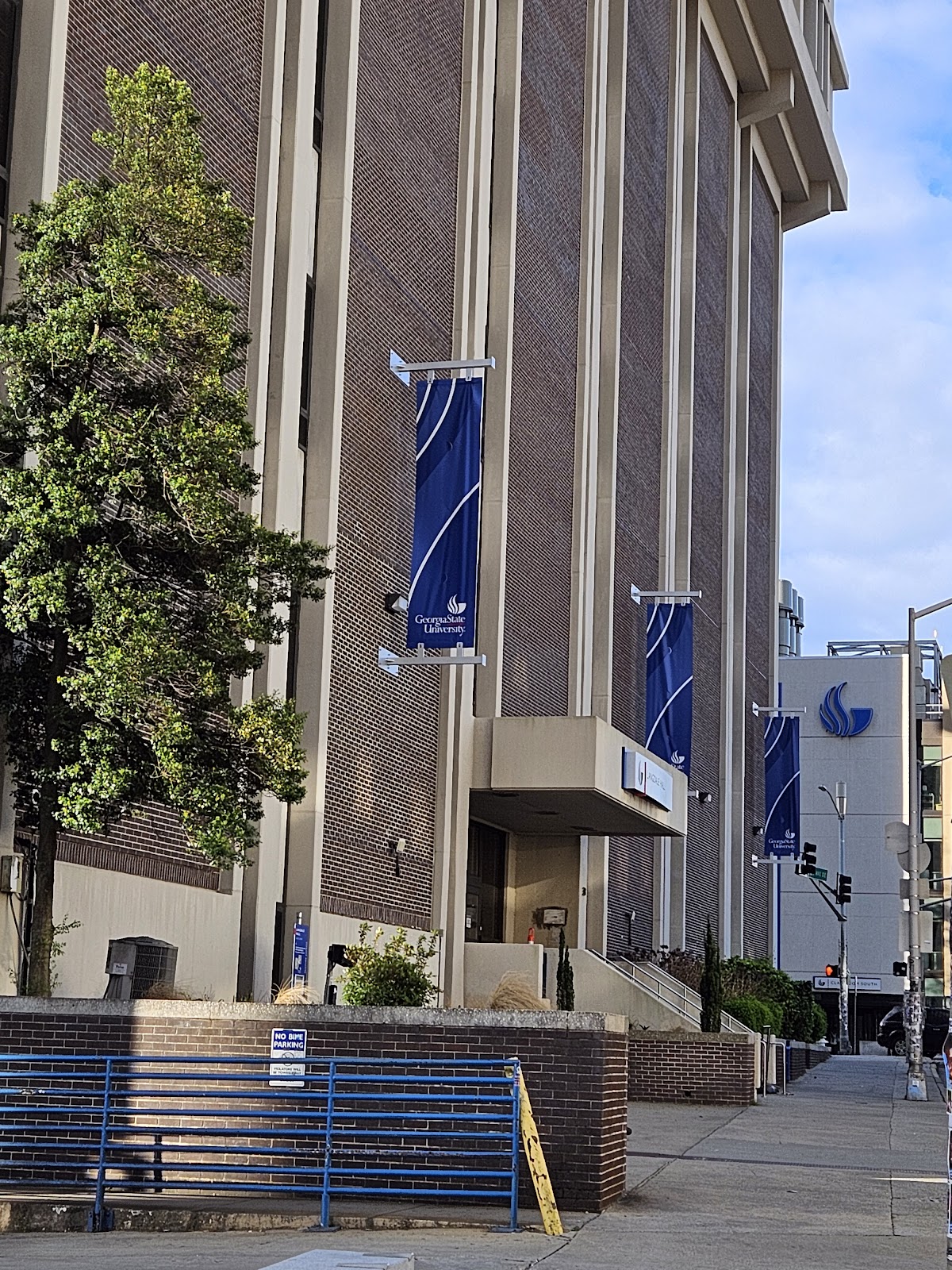 Georgia State University photo 7