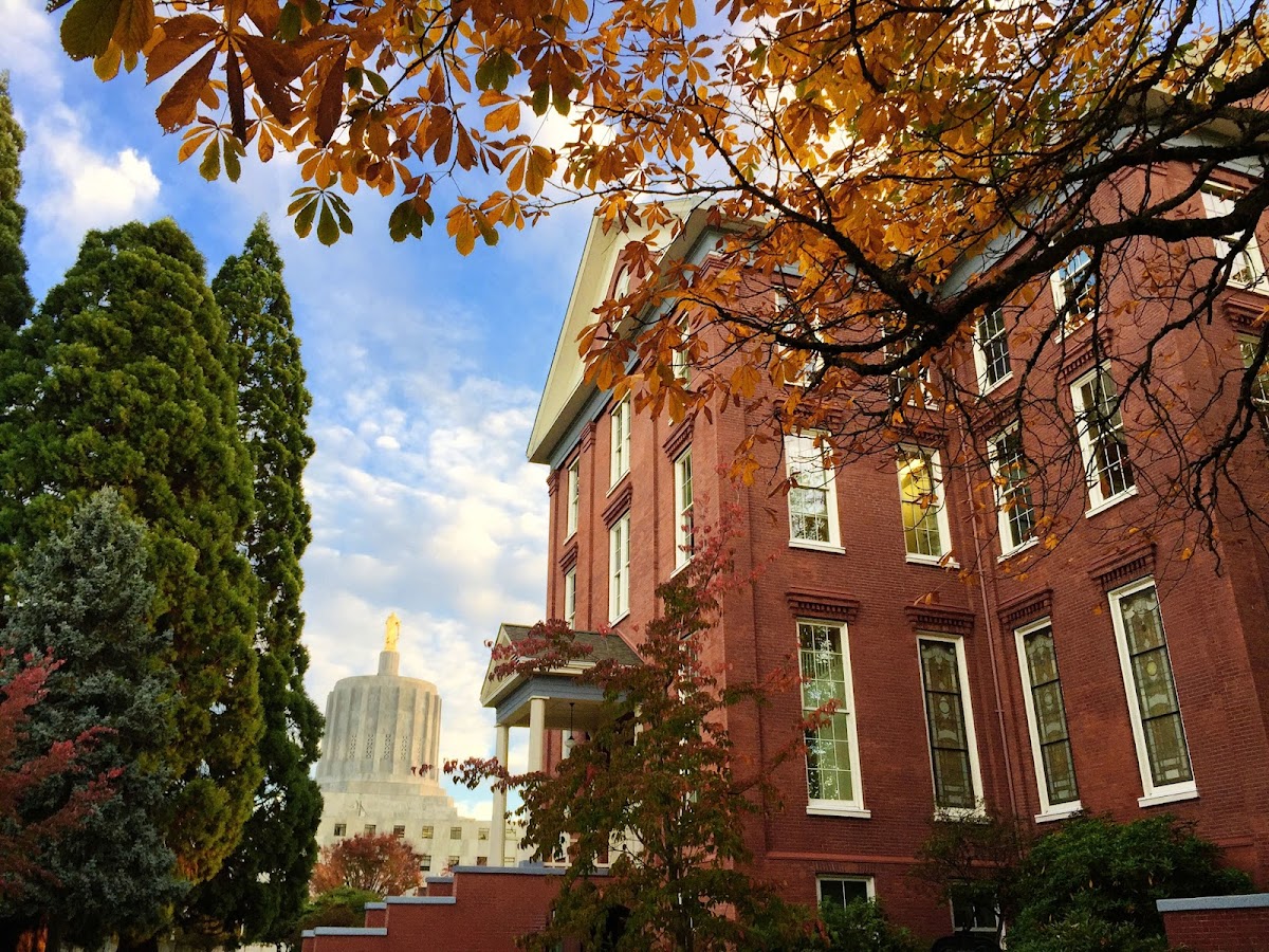 Willamette University photo 6