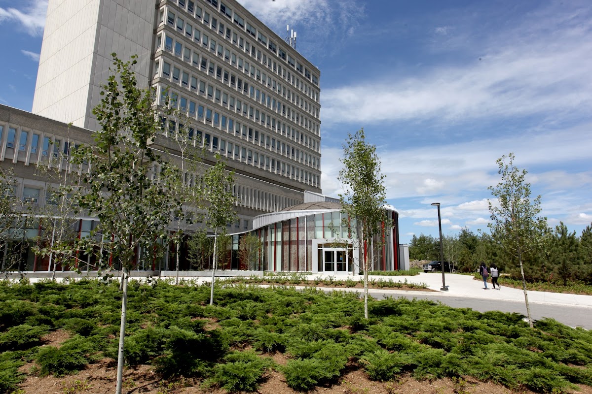 Université Laurentienne photo 3