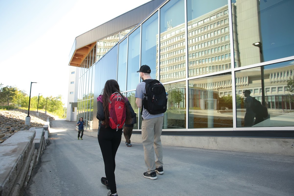Université Laurentienne photo 8