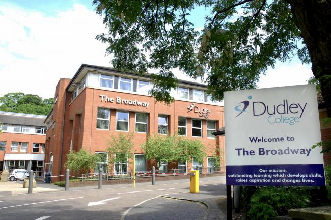 Dudley College photo 1