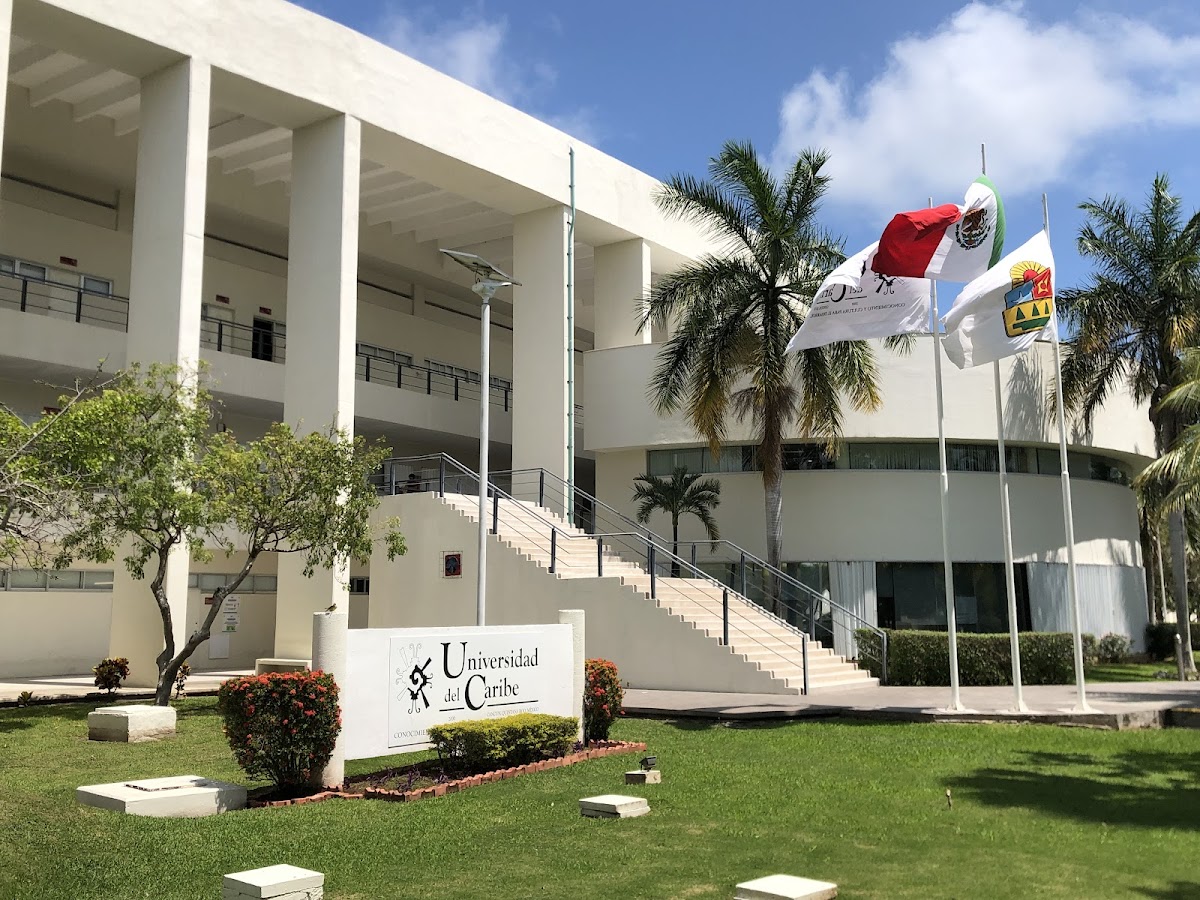 Universidad del Caribe photo 3