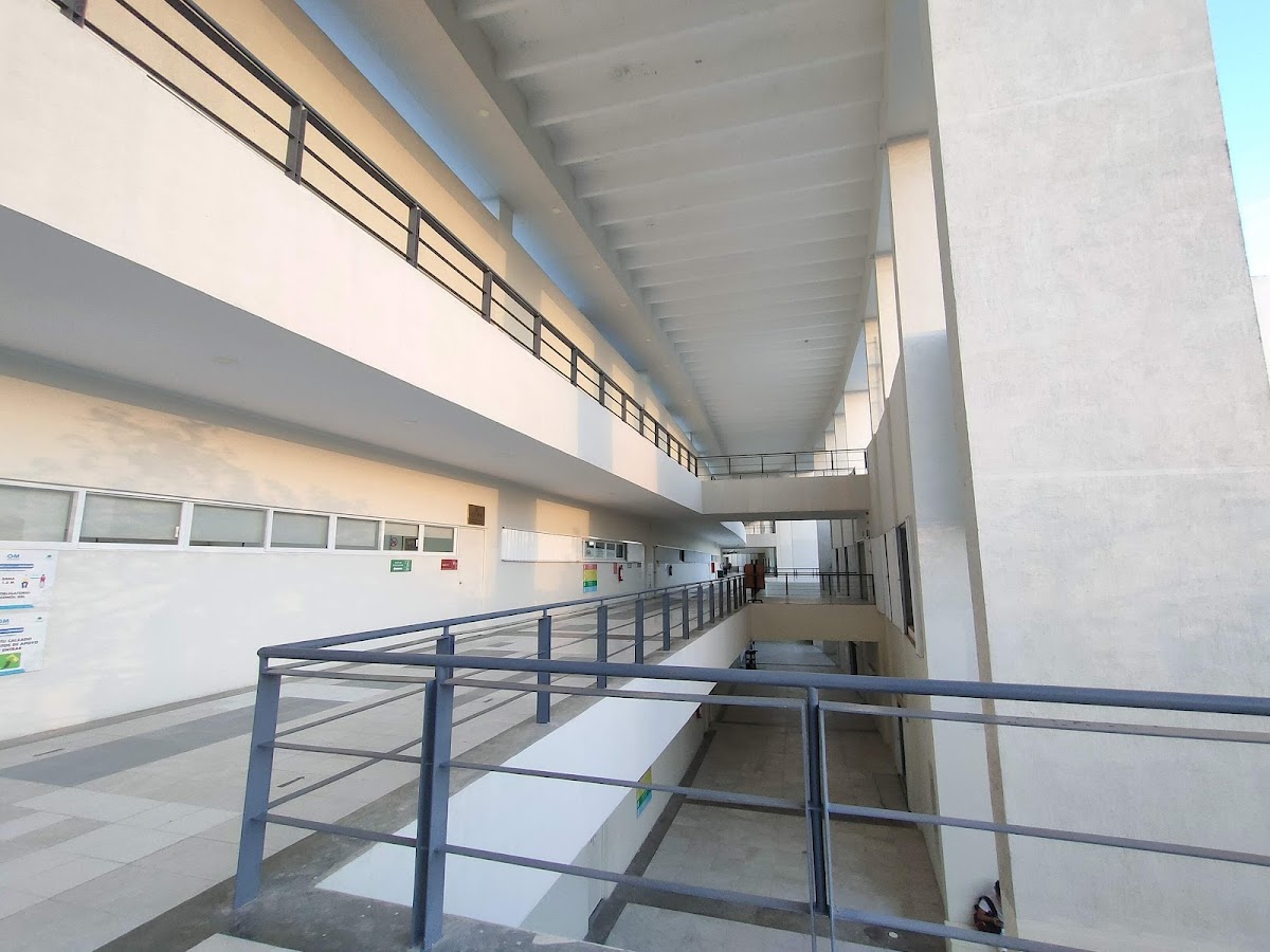 Universidad del Caribe photo 4