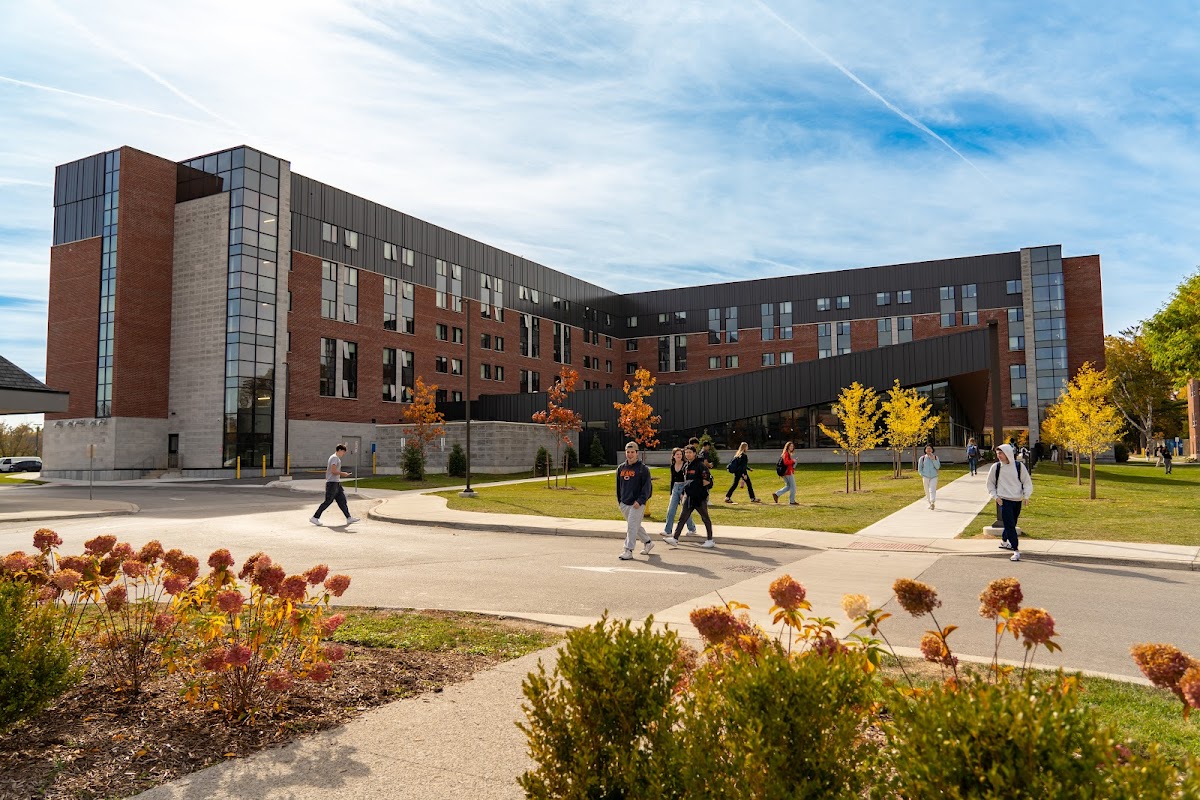 Huron University College photo 3