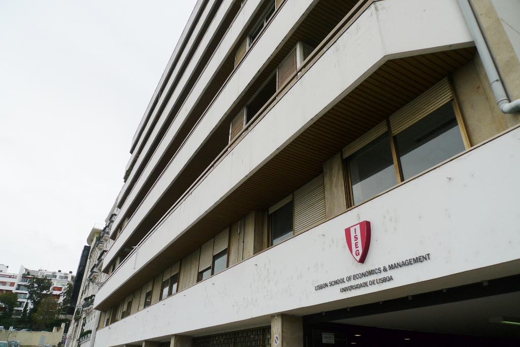 Instituto Superior de Economia e Gestão (ISEG) photo 4