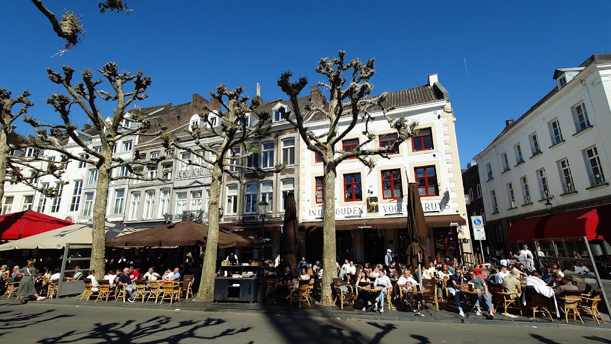 Maastricht University photo 1