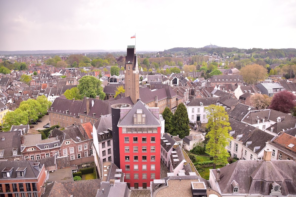 Maastricht University photo 3