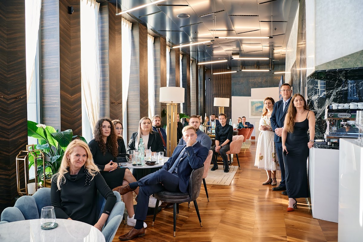 Academy of Sting photo 2