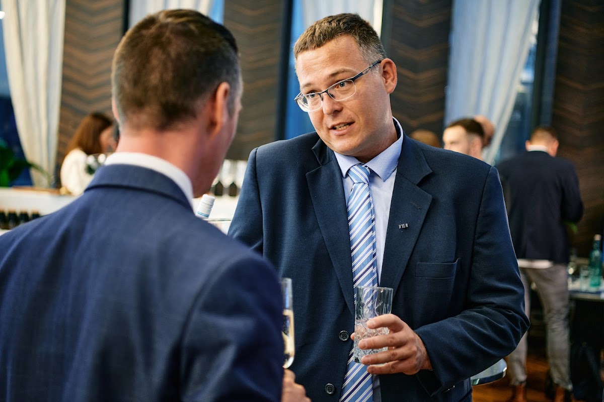 Academy of Sting photo 4