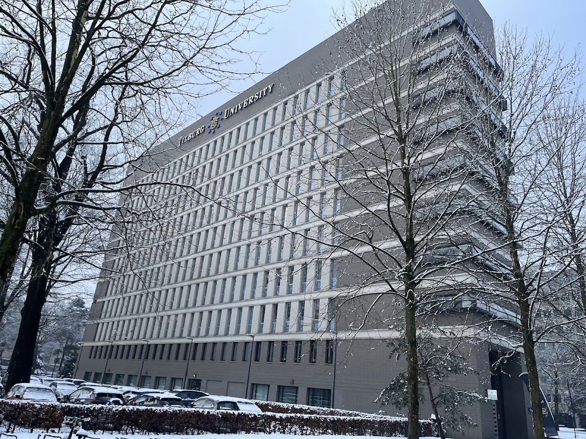 Tilburg University photo 6