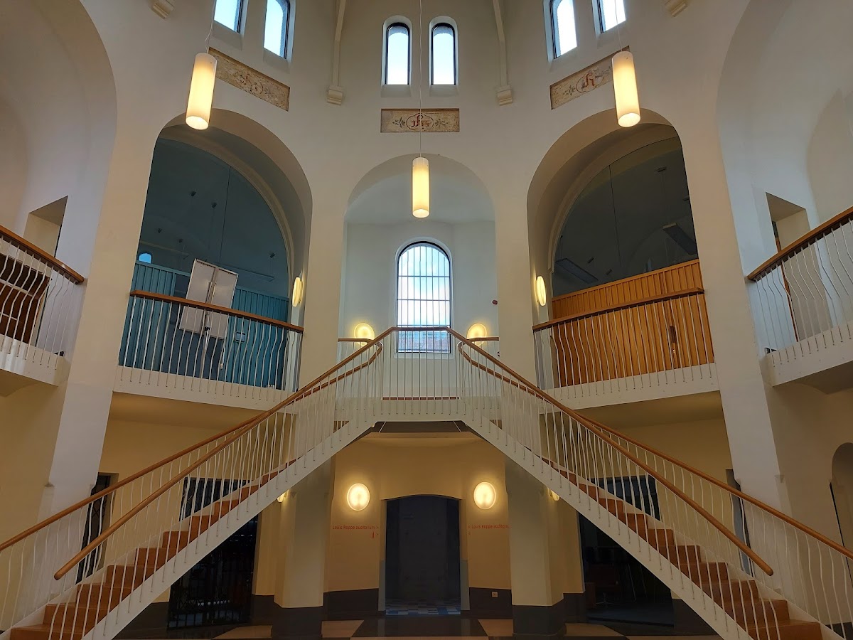 Hasselt University photo 3