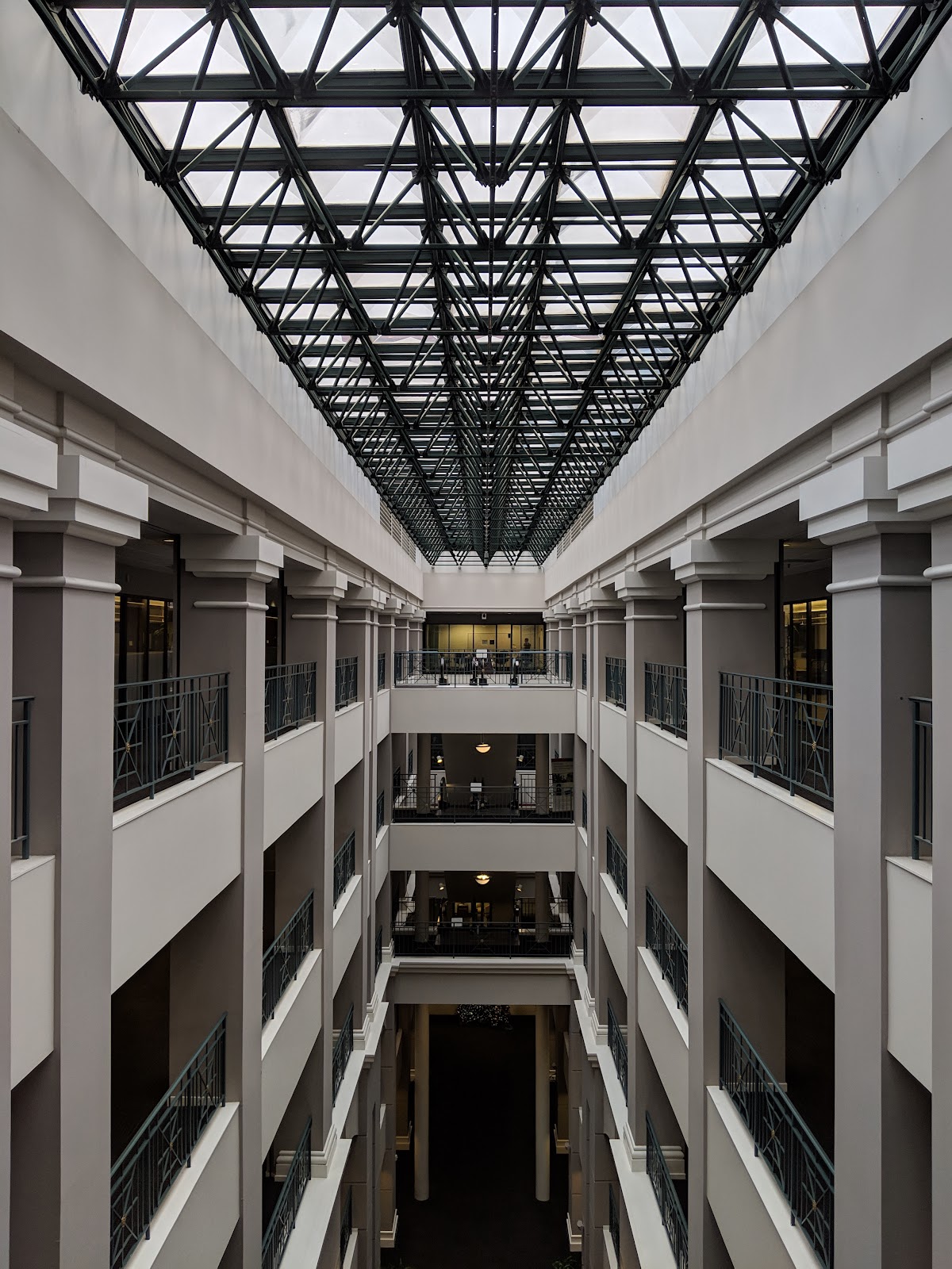 College of 2850 photo 9