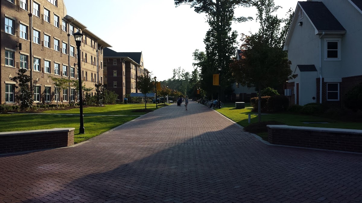 Armstrong State photo 3