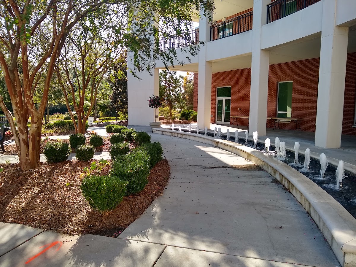 Armstrong State photo 4