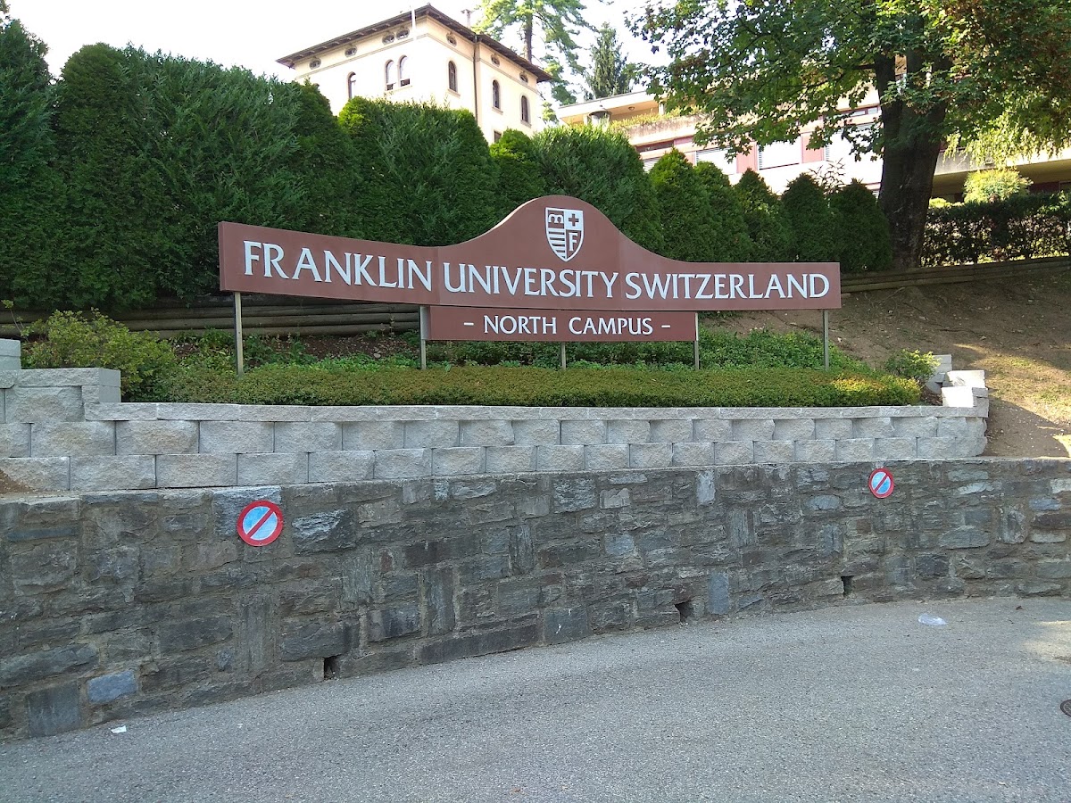 Franklin University Switzerland photo 7
